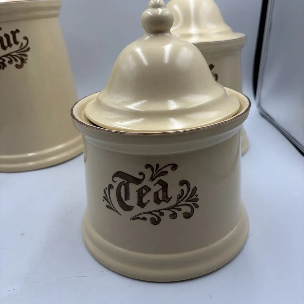 Pfaltzgraff piece set
